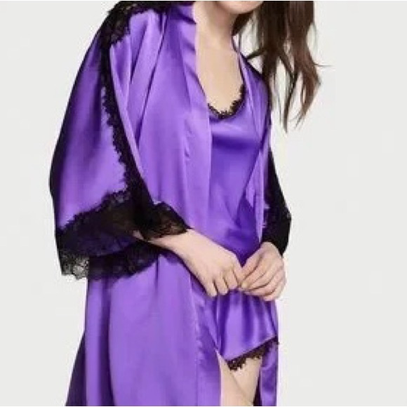 NWOT Victoria’s Secret Purple Black Luxe Collection Lace Trim Kimono Robe, XS/S - Picture 9 of 11